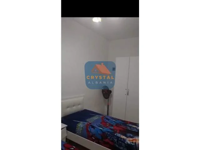 Tirane, jepet me qera apartament 2+1+A Kati 1, 100 m² 30.000 Leke (Rruga bedri Karapici)