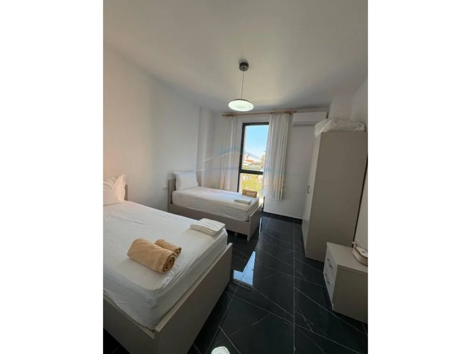 Tirane, jepet me qera apartament 2+1 Kati 2, 82 m² 600 € (ASL 2)