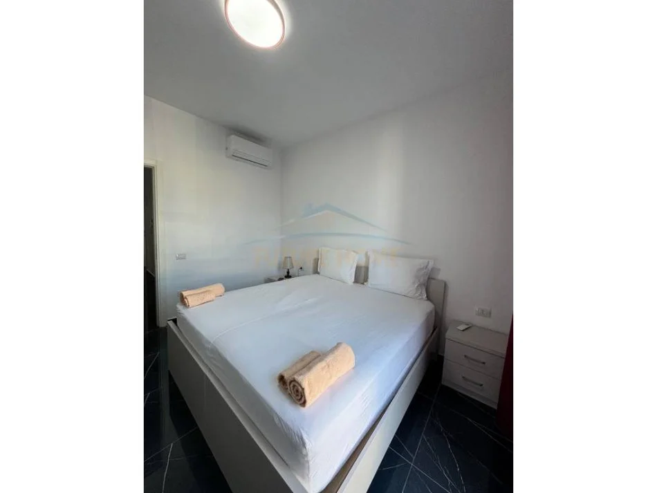 Tirane, jepet me qera apartament 2+1 Kati 2, 82 m² 600 € (ASL 2)