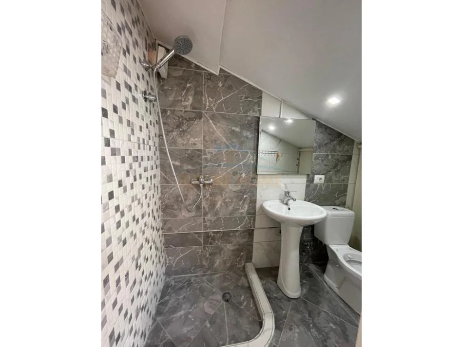 Tirane, shes apartament Kati 0, 78 m² 102.000 € (OXHAKU)