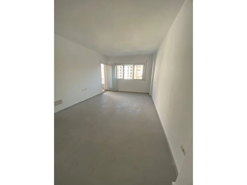 Tirane, shitet apartament 1+1 Kati 3, 73 m² 189.000 € 