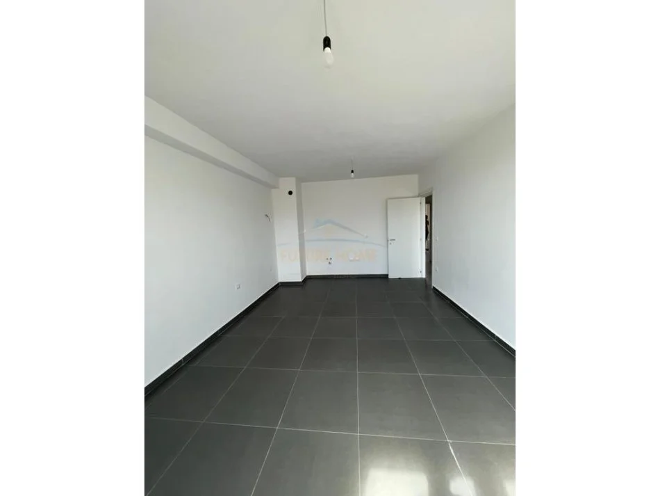 Tirane, shitet 2+1+Aneks+Ballkon Kati 1, 109 m² 130.164 € (5 maj)