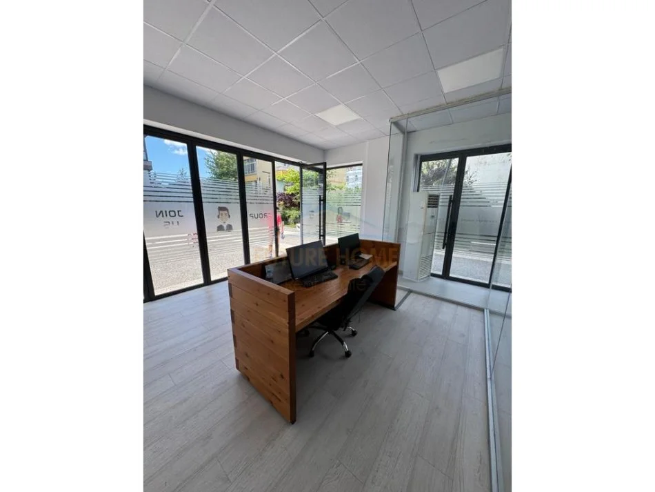 Tirane, jepet me qera zyre Kati 0, 122 m² 2.000 € (REZIDENCA FUTURE HOME TEODOR KEKO)