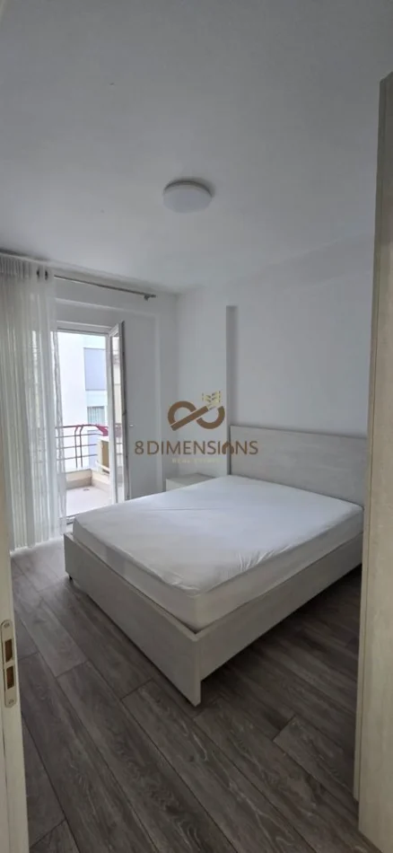 Tirane, jepet me qera apartament 2+1+Ballkon Kati 3, 74 m² 600 € (liqeni i thate)  D8242A-93