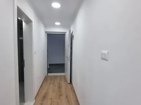 Tirane, shitet apartament 2+1+Ballkon Kati 6, 72 m² 162.000 € (stadiumi dinamo)