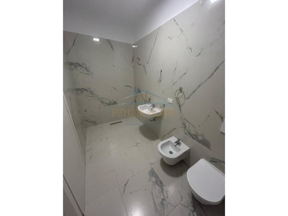 Tirane, shitet apartament 2+1 Kati 1, 88 m² 230.000 € (Quartuam Jordan Misja)