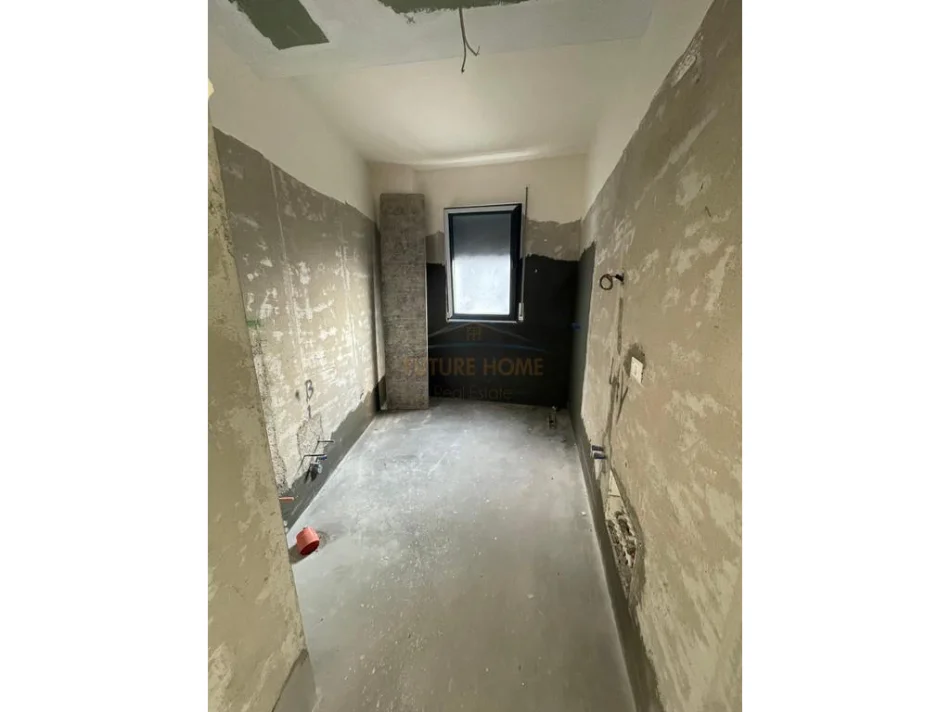 Tirane, shitet apartament 3+1+Ballkon Kati 6, 149 m² 298.000 € (Parallel Living, Don Bosko)