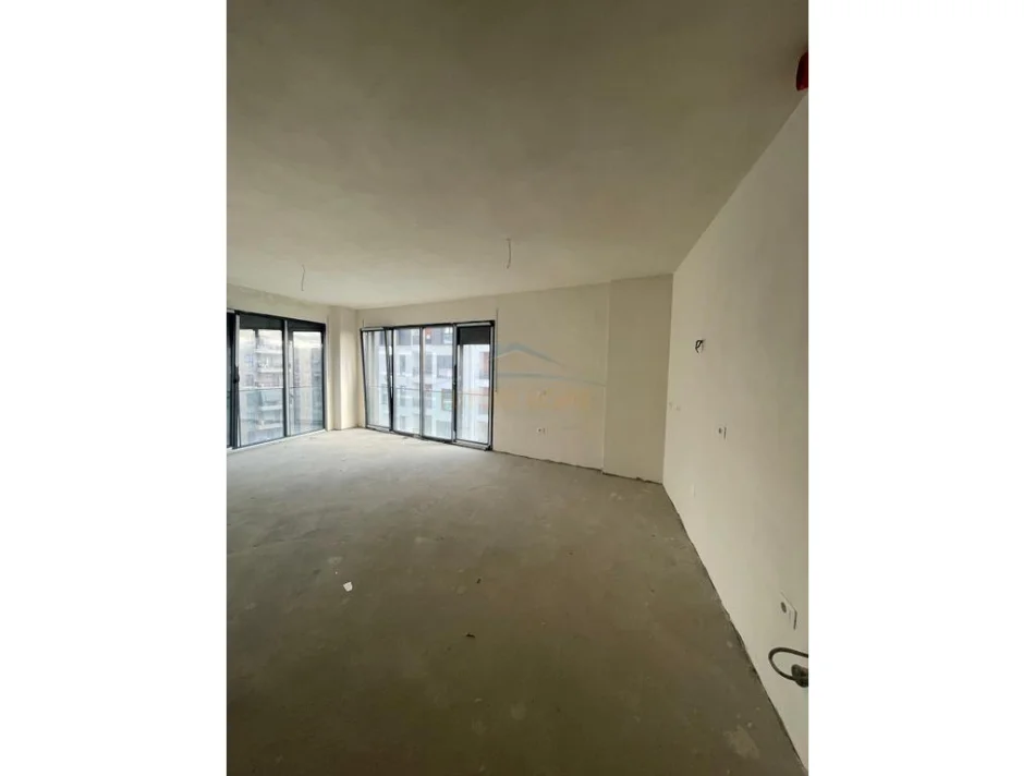 Tirane, shitet apartament 3+1+Ballkon Kati 6, 149 m² 298.000 € (Parallel Living, Don Bosko)