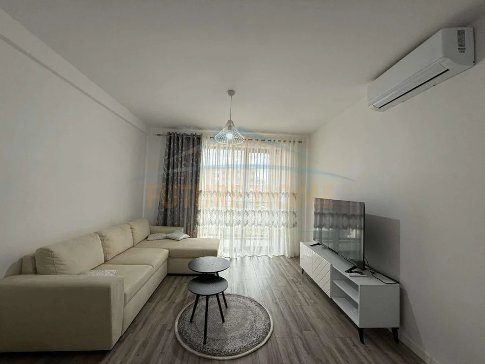 Tirane, jepet me qera apartament 2+1+Ballkon Kati 4, 109 m² 650 € (Rezidenca Future Home)