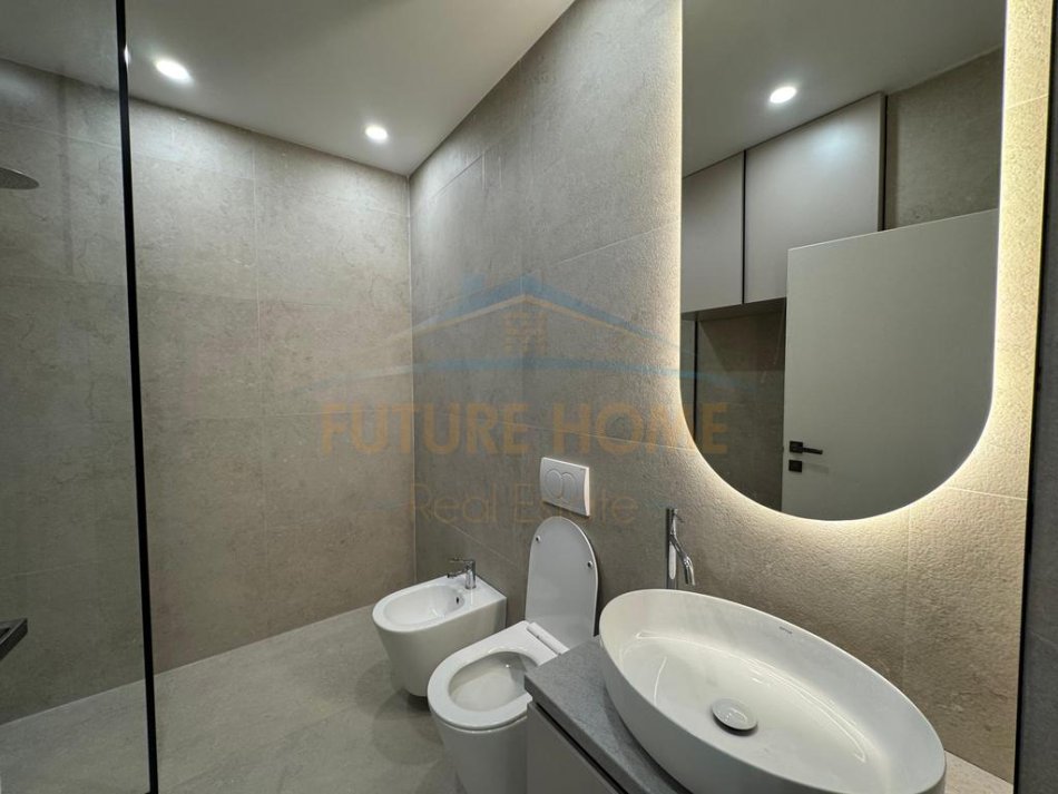 Tirane, shitet apartament 2+1 Kati 4, 81 m² 237.000 € (21 Dhjetori)