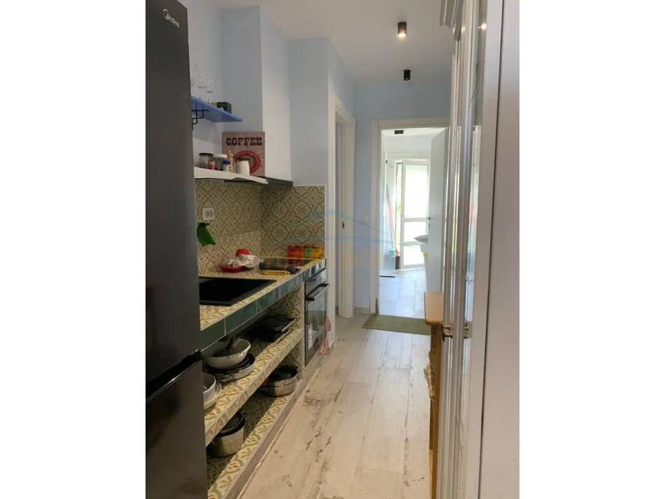Gjiri Lalezit | Hamallaj, shitet apartament 2+1+Aneks+Ballkon Kati 0, 88 m² 320.000 € (san pietro rezidence gjiri lalzit)