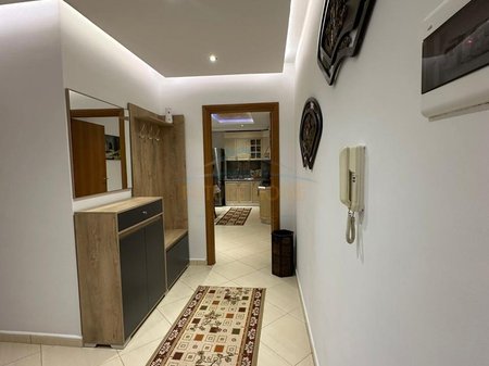 Tirane, shitet apartament 2+1 Kati 5, 97 m² 330.000 € (RRUGA E ELBASANIT)