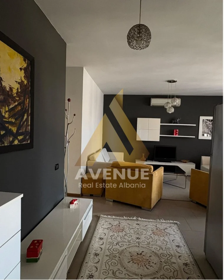Tirane, jepet me qera apartament 2+1+Ballkon Kati 6, 78 m² 650 € (Rruga Petro Nini)