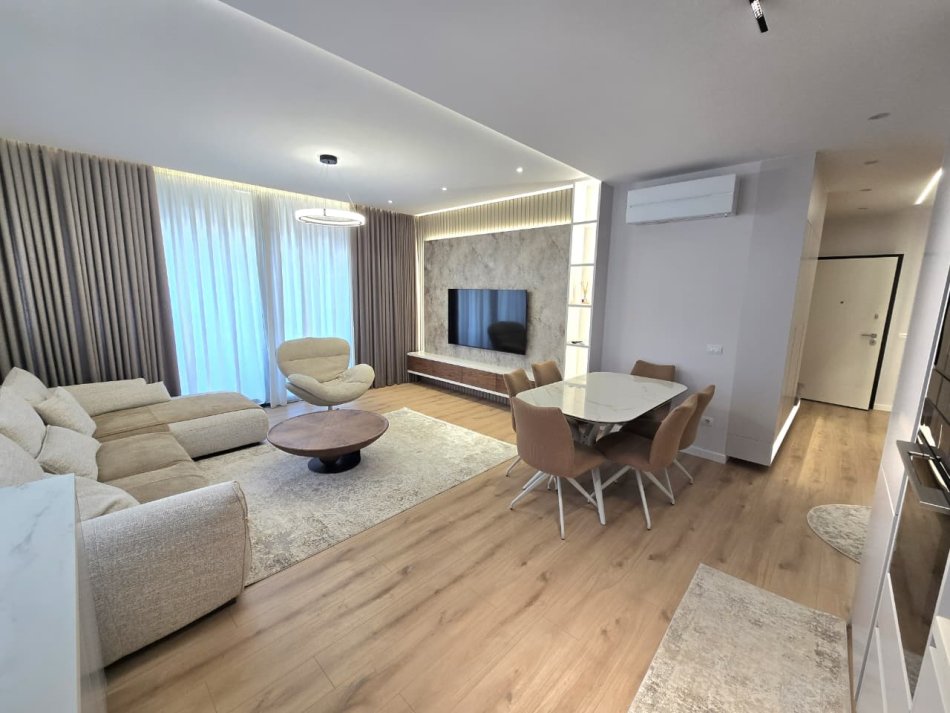 Tirane, jepet me qera apartament 2+1+Ballkon Kati 3, 100 m² 1.000 € (Rruga Jordan Misja)