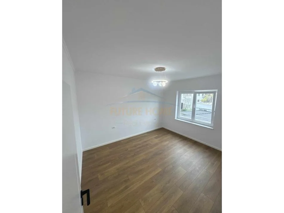 Tirane, shitet apartament 1+1 Kati 3, 45 m² 104.000 € (SELITE, PAS HOTEL DIPLOMAT)