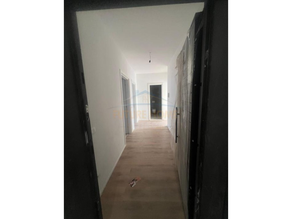 Tirane, shitet apartament 2+1 Kati 2, 95 m² 118.000 € 
