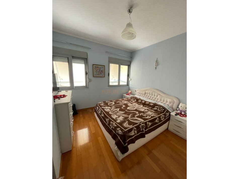 Tirane, shitet apartament 2+1 Kati 4, 97 m² 175.000 € (Kodra e Diellit)