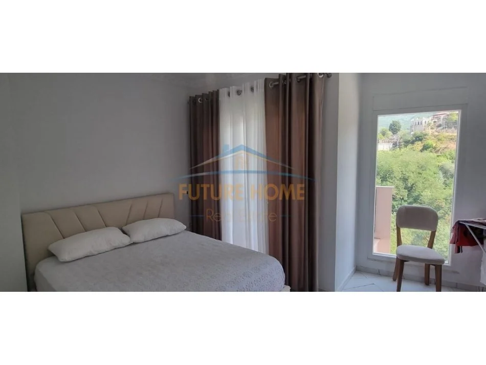 Tirane, jepet me qera apartament 2+1 Kati 1, 105 m² 500 € (FRESK)