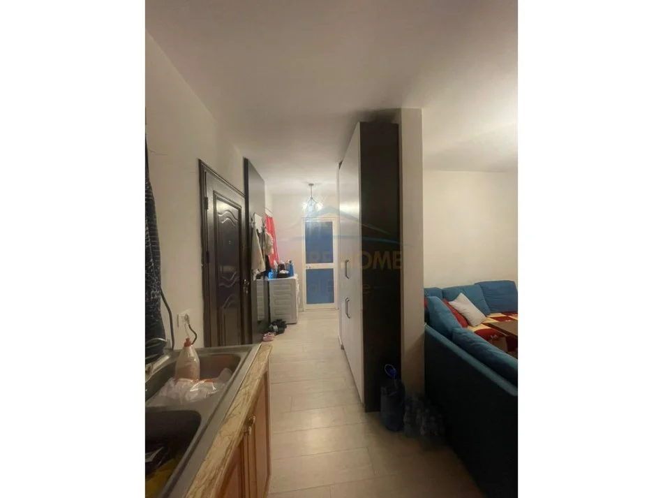 Shitet, Apartament 1+1, Allias