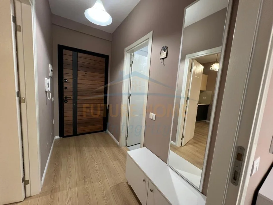 Tirane, jepet me qera apartament 1+1+Ballkon Kati 2, 60 m² 500 € 