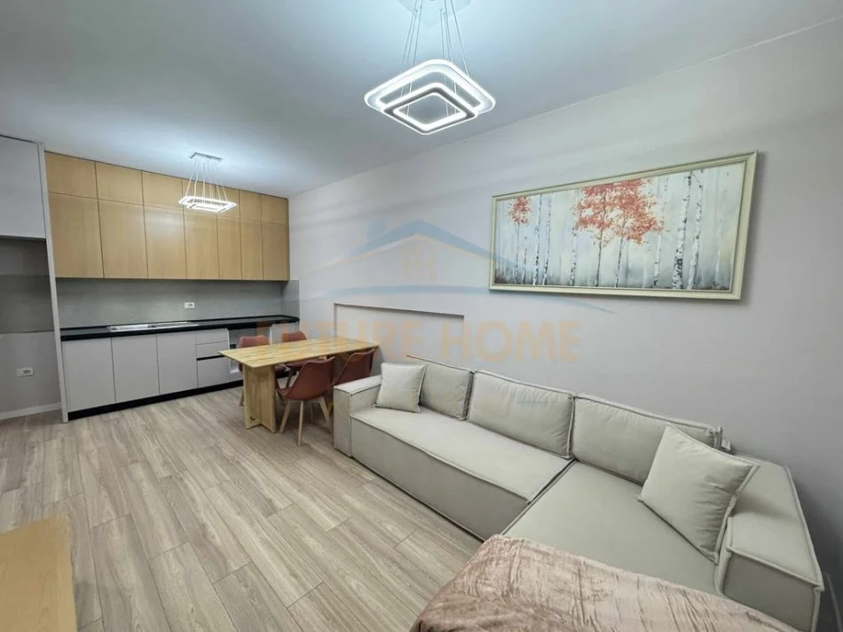 Tirane, shitet apartament 2+1 Kati 5, 71 m² 125.000 €