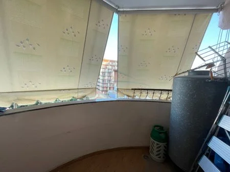 Shitet Apartament 2+1, Komuna e Parisit, Tirane