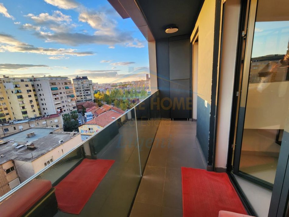 Tirane, jepet me qera apartament 1+1 Kati 7, 70 m² 900 € (Stadiumi Dinamo, Golden Palace Residece.)