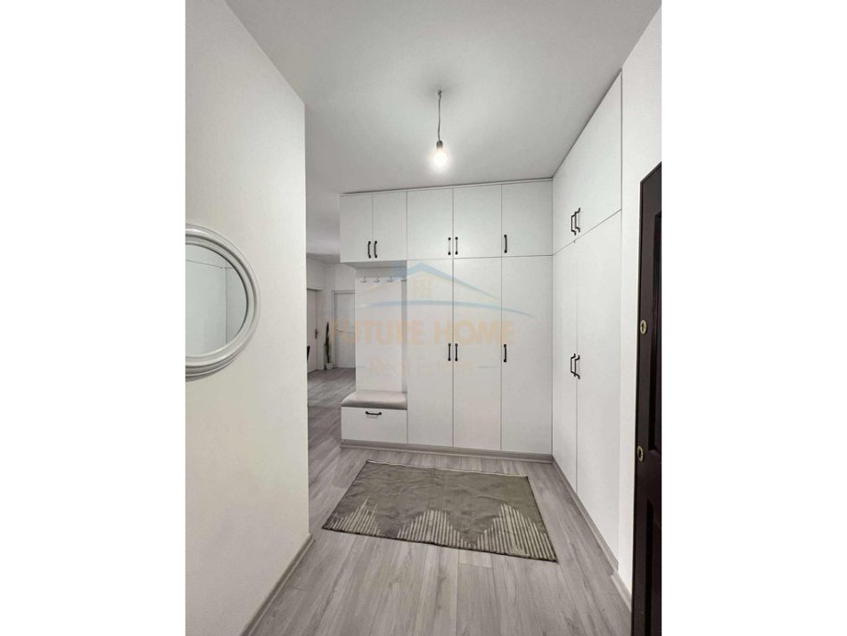 Tirane, shitet apartament 1+1 Kati 7, 81 m² 118.000 € (unaza e re)
