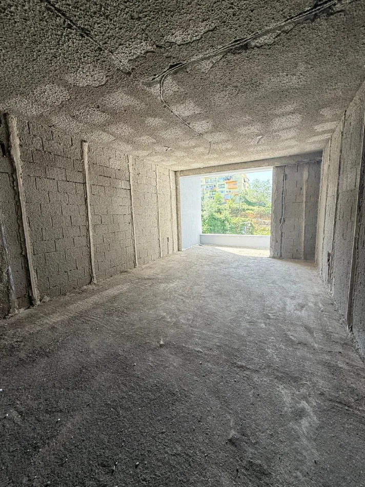 Tirane, shitet apartament 1+1 Kati 3, 77 m² 116.000 € 