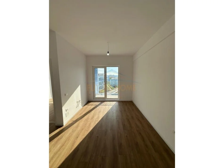 Tirane, shitet apartament 1+1 Kati 2, 50 m² 80.000 € (REZIDENCA OXA,FRESK)