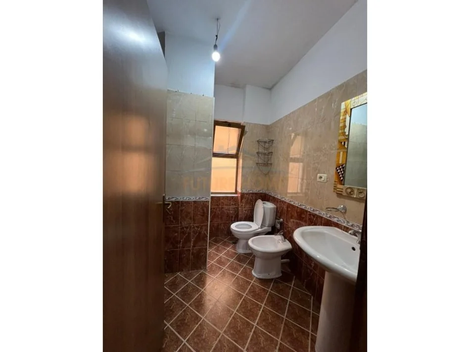 Tirane, shes apartament 1+1 Kati 1, 52 m² 91.000 € (QYTET STUDENTI)