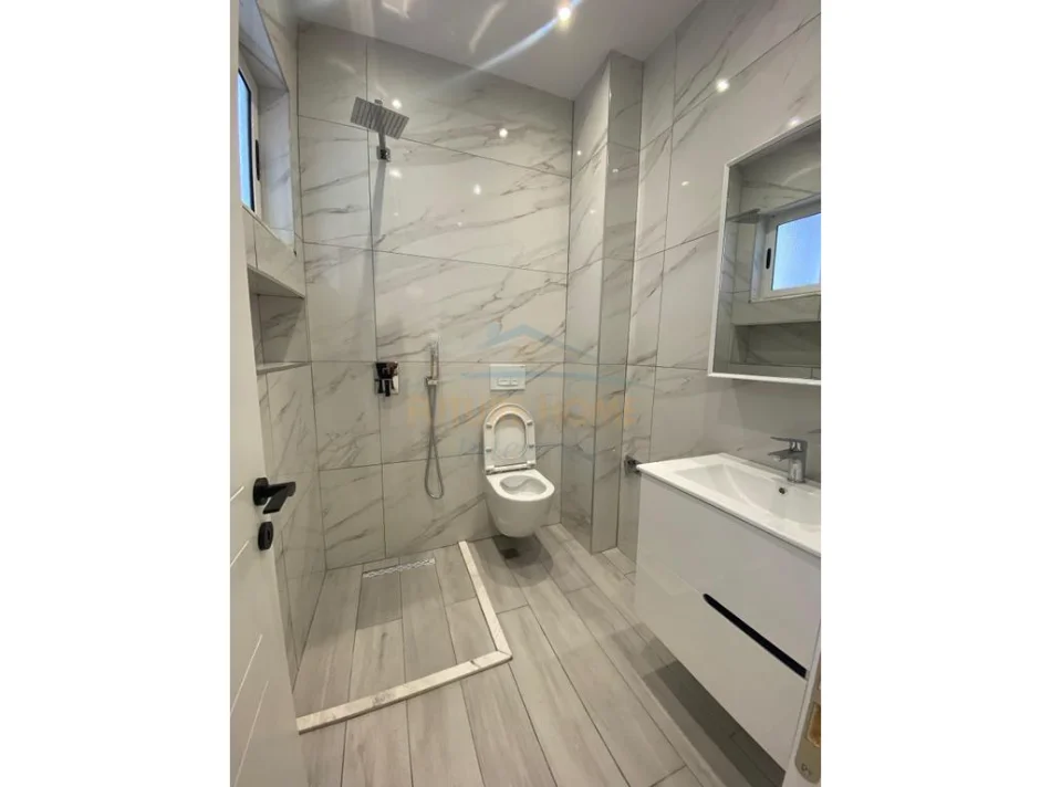 Tirane, shitet apartament 2+1 Kati 1, 111 m² 256.000 € (ALI DEMI)