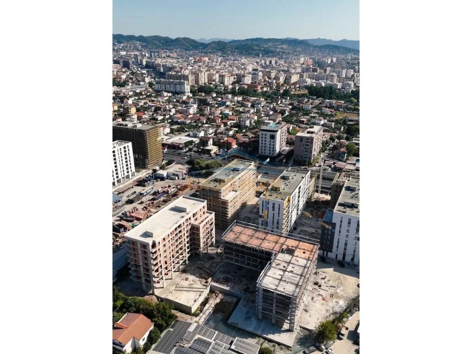 Tirane, shitet apartament 2+1+Aneks+Ballkon Kati 2, 86 m² 115.500 € (ISH DOGANA CASA ITALIA)