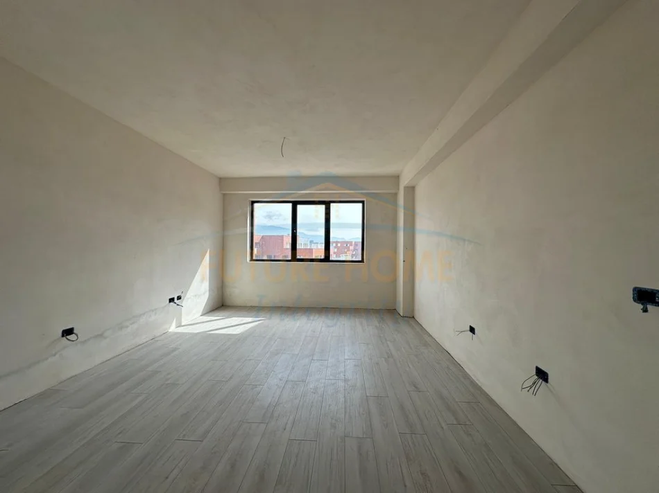 Tirane, shes apartament 1+1+Ballkon Kati 9, 80 m² 112.420 € (Urban Gate)