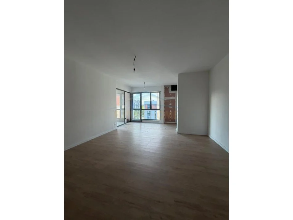 Tirane, jepet me qera apartament 2+1 Kati 1, 137 m² 1.200 € 
