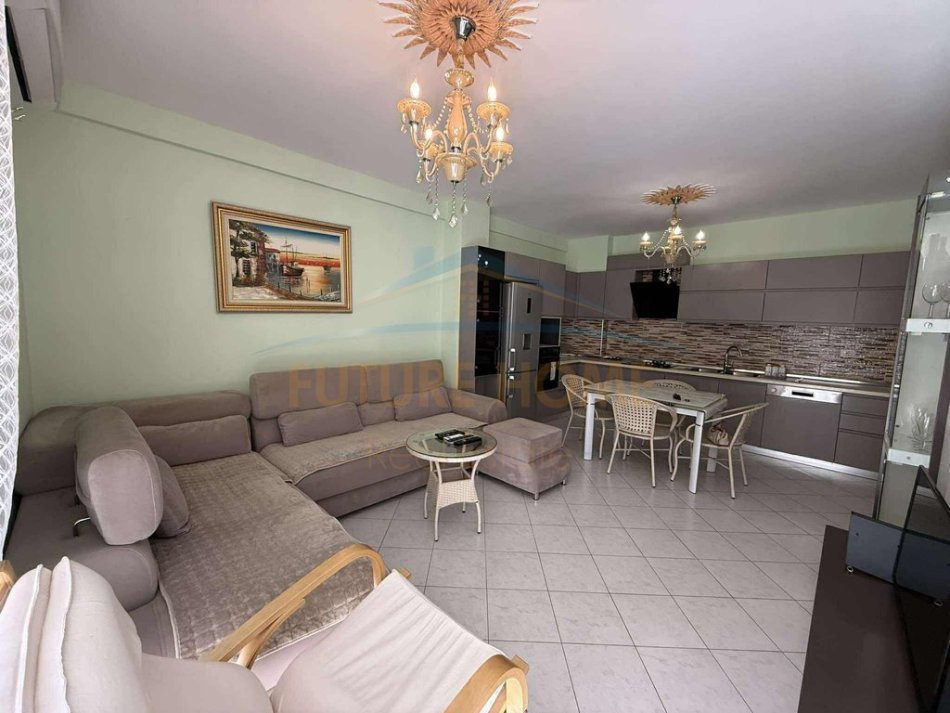 Tirane, shitet apartament 1+1 Kati 5, 84 m² 127.000 € (MISTO MAME)