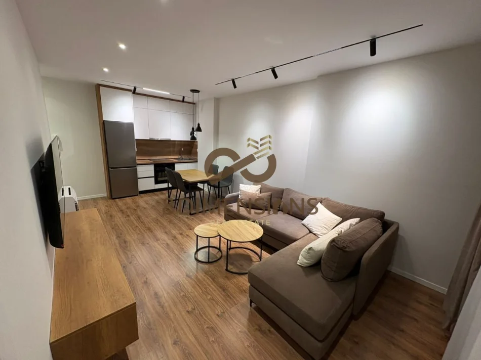 Tirane, jepet me qera apartament 1+1 Kati 1, 62 m² 600 € (laprake)  D8241A-95