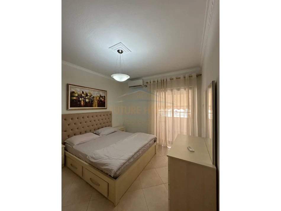 Tirane, jepet me qera apartament 2+1+Ballkon Kati 5, 100 m² 630 € (Don Bosko)