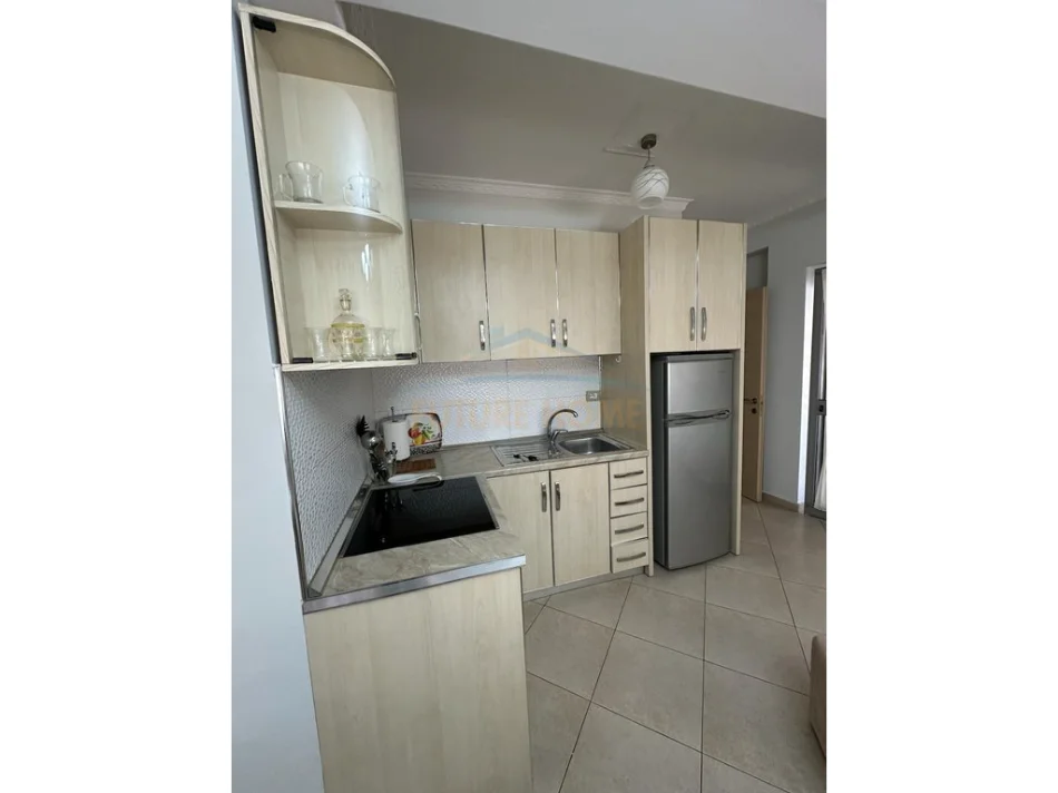 Tirane, jepet me qera apartament 2+1+Ballkon Kati 5, 100 m² 630 € (Don Bosko)