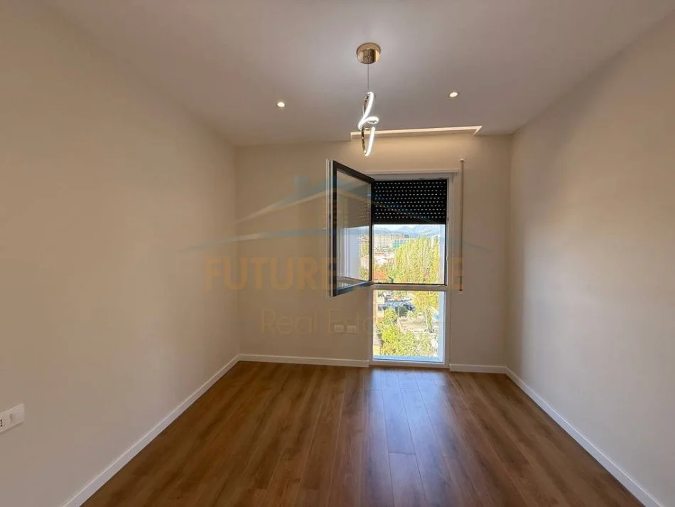 SHITET APARTAMENT 2+1+POST PARKIMI NE BERMON RESIDENCE, BULEVARDI I RI