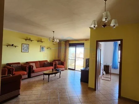 Durres, shitet apartament 3+1 Kati 11, 140 m² 