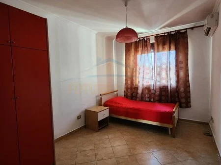 Durres, shitet apartament 3+1 Kati 11, 140 m² 