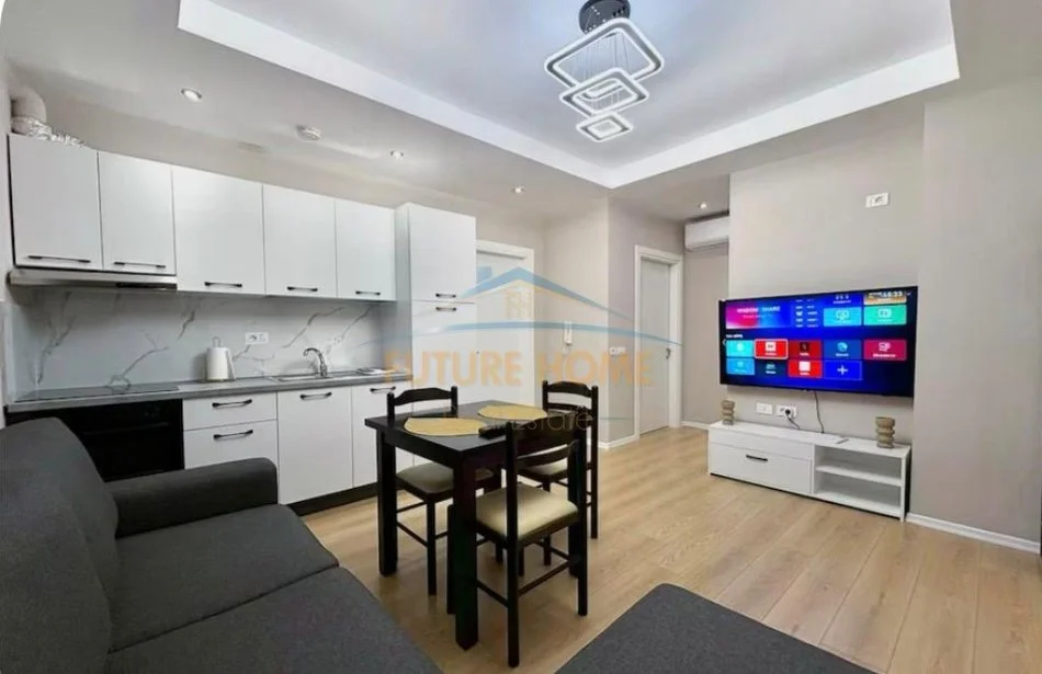 Tirane, jepet me qera apartament 2+1 Kati 1, 75 m² 900 € (Medreseja)