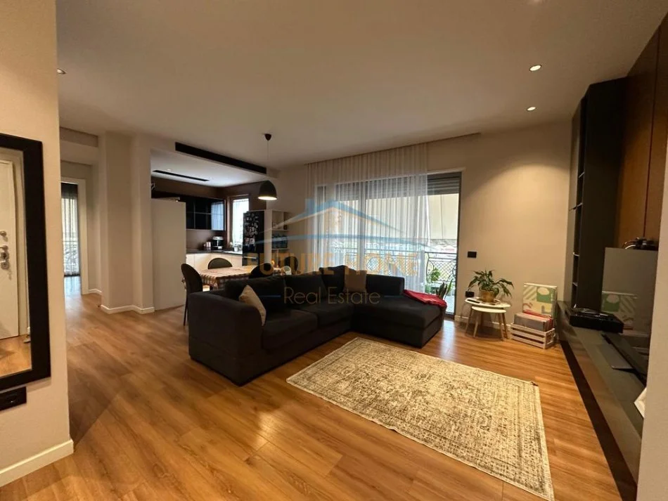 Tirane, shitet apartament 2+1 , 410.000 € (Kompleksi Deliorgji)