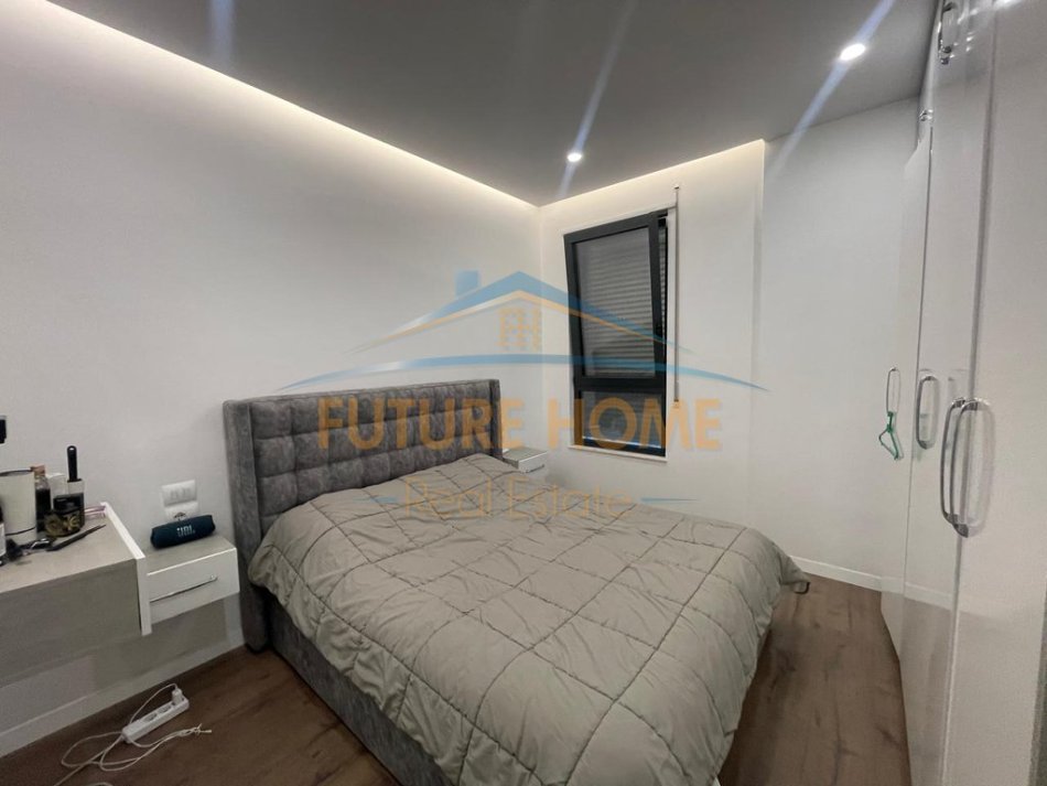 Tirane, shes apartament 2+1 Kati 7, 100 m² 200.000 € (Kinostudio, Tiranë)
