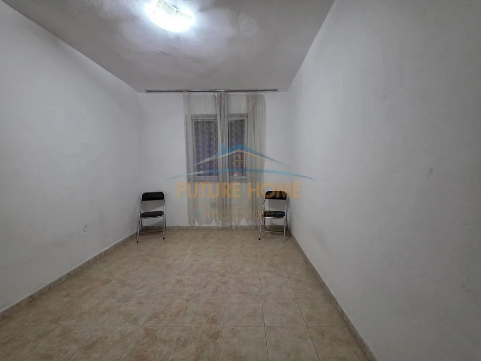 Tirane, shitet apartament 2+1+Ballkon Kati 4, 65 m² 152.000 € (Myslym Shyri)