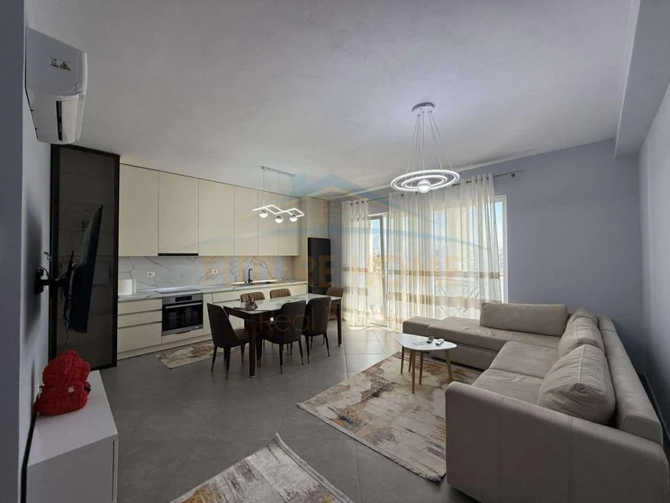Tirane, jepet me qera apartament 2+1+Ballkon Kati 7, 98 m² 700 € (RIVERSIDE REZIDENC )  UNA58922