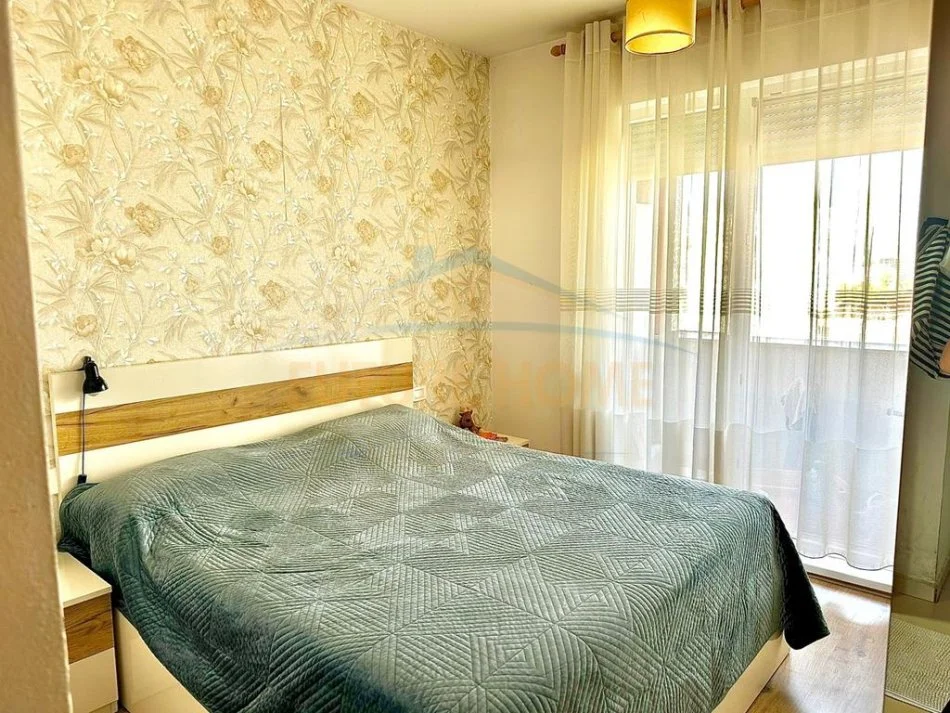 Tirane, shitet apartament 2+1+Ballkon Kati 10, 68 m² 175.000 € (Rruga Ndre Mjeda)