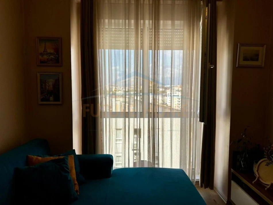 Tirane, shitet apartament 2+1 Kati 10, 68 m² 175.000 € 