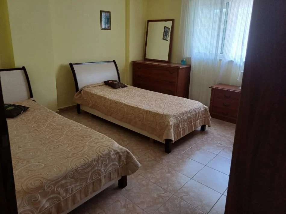 Tirane, shes apartament 2+1+Aneks+Ballkon Kati 2, 116 m² 125.000 € (donbosko)